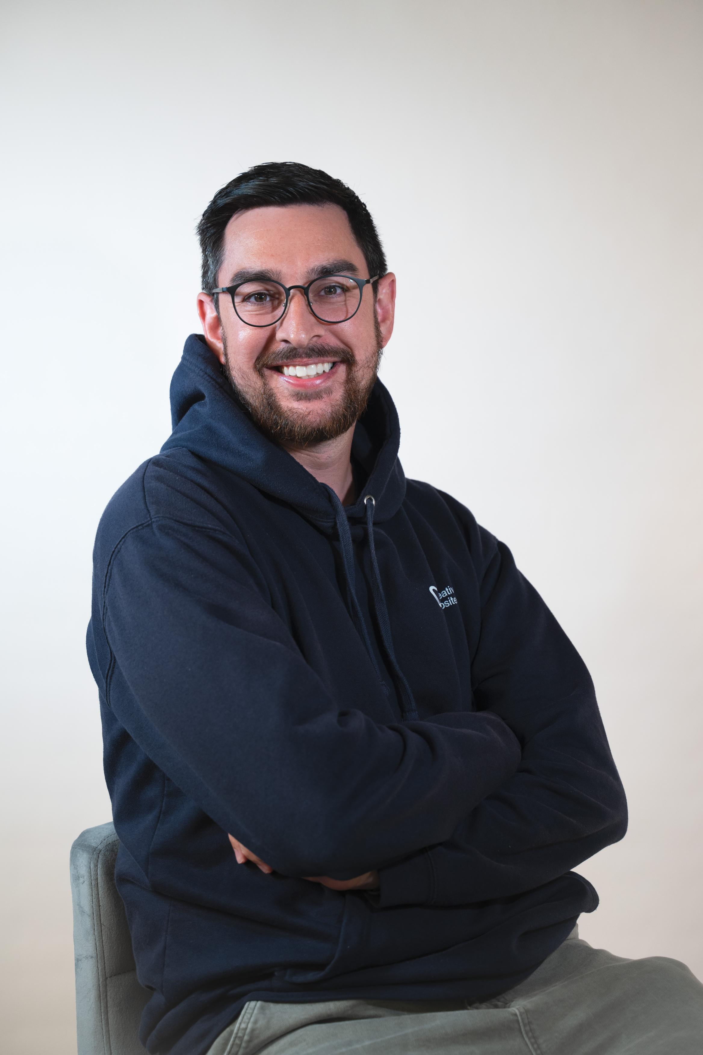 Jake Khosla Headshot